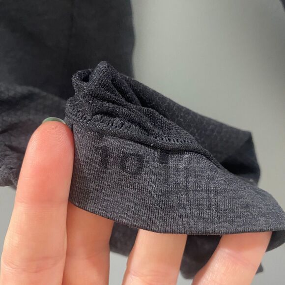 Lululemon In The Flow Crop II - Picture 11 of 11